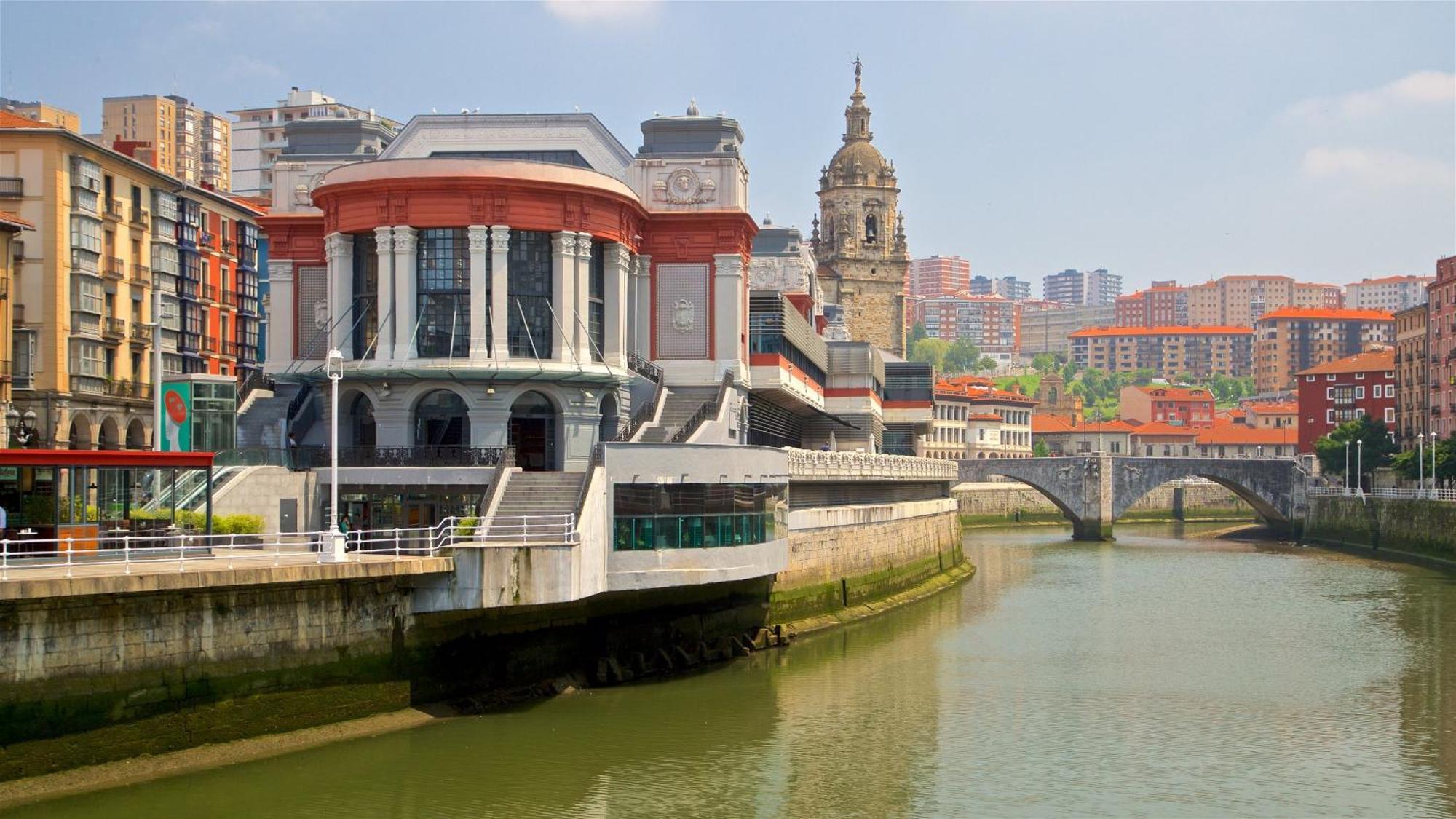 A 270 M. Del Casco Viejo, A/c, 3 Habi. Y 2 Banos Apartment Bilbao